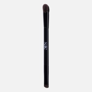 The Double-Ended Eyeshadow Brush